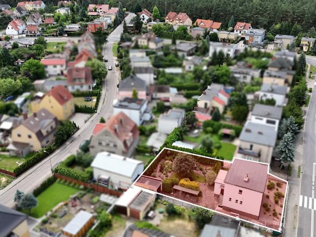 Dom na sprzedaż, Dembowskiego