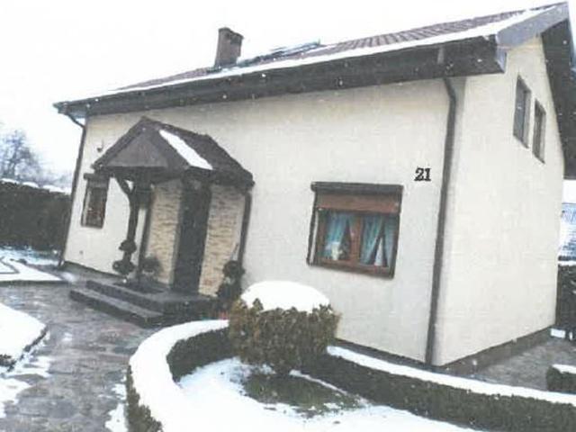 Dom na sprzedaż, Dobiegniewska