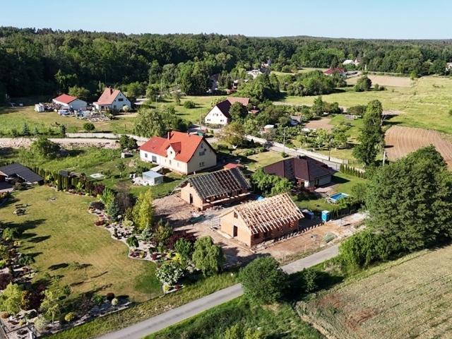 Dom na sprzedaż, Osadnicza