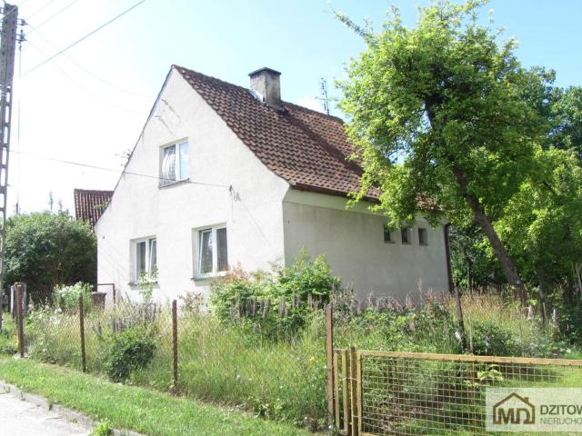 Dom na sprzedaż, Spokojna