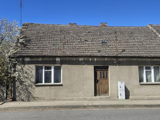 Dom na sprzedaż, Sprzymierzonych