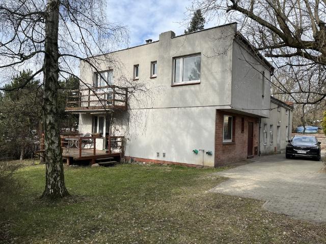 Dom na sprzedaż, Strzelecka