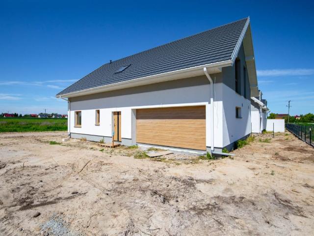 Dom sprzedam, Długie, 215 m2, cena: 1 150 000 zł