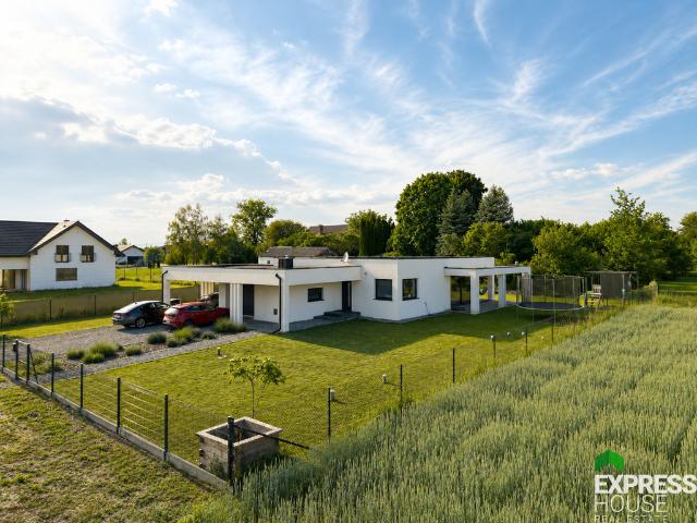 Dom sprzedam, PRAWIEDNIKI, Magiczna, 149 m2, cena: 1 350 000 zł