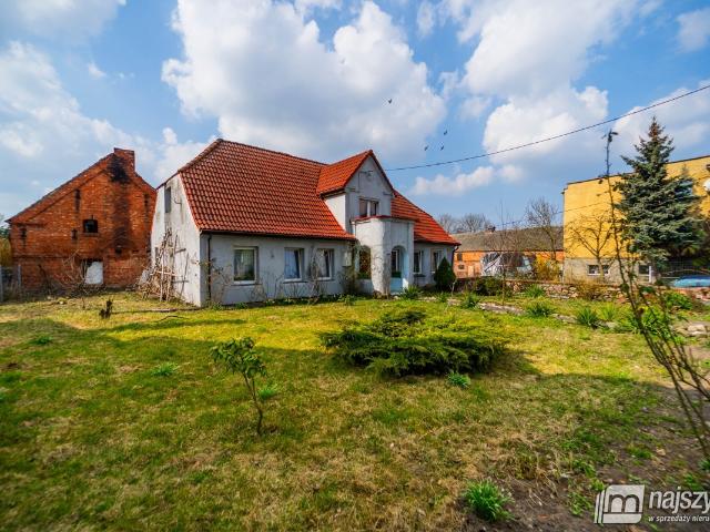 Dom sprzedam, Rożnowo Nowogardzkie, Centrum, 200 m2, cena: 400 000 zł