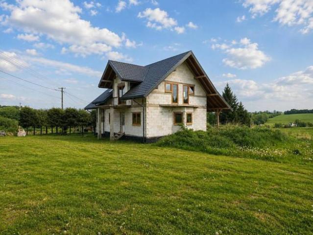 Dom Poraż gm. Zagórz