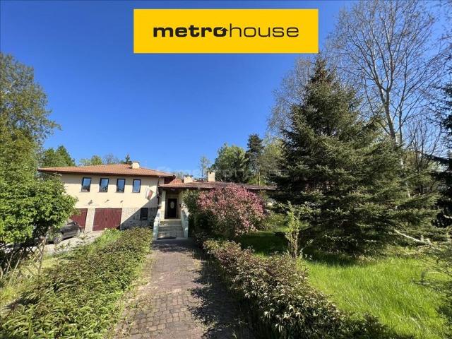 Dom, Piaseczno, 201.00 m², sprzedam dom