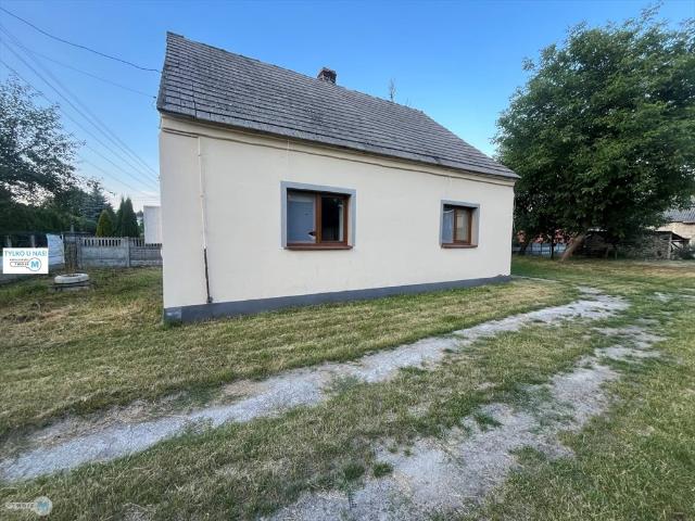 Dom w Chmielniku 60 m² z garażem i działką 1300 m²