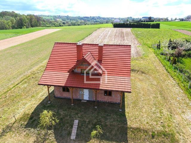 Dom wolnostojący 149 m² z ogrodem i inwestycyjnym potencjałem