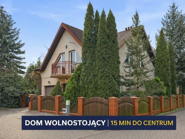 Dom Warszawa Wawer, Wał Miedzeszyński