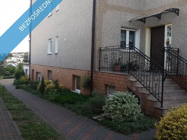 Dom wielorodzinny z dużą działką 2440 m² zapraszam