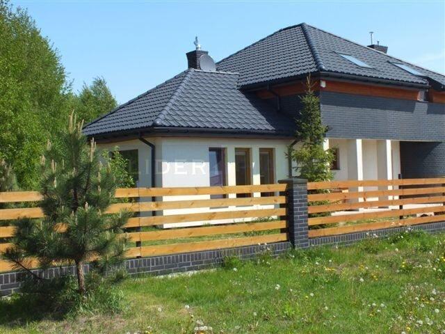 Dom, Wyględy, 210.00 m², sprzedam dom