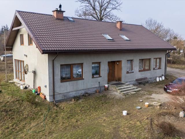 Dom z dużą działką 12 912 m², zabudowania, zapraszam