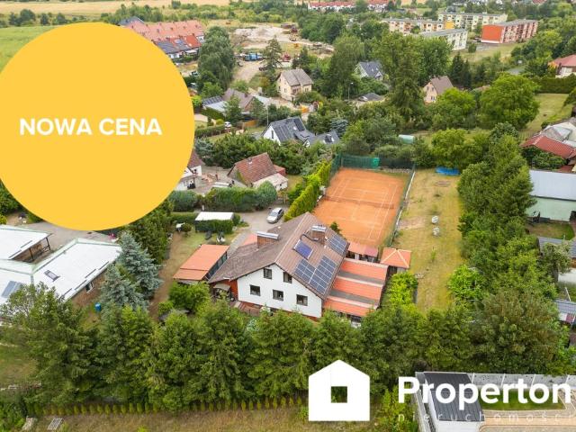 Dom z basenem, sauną i rekreacją w Moczkowie