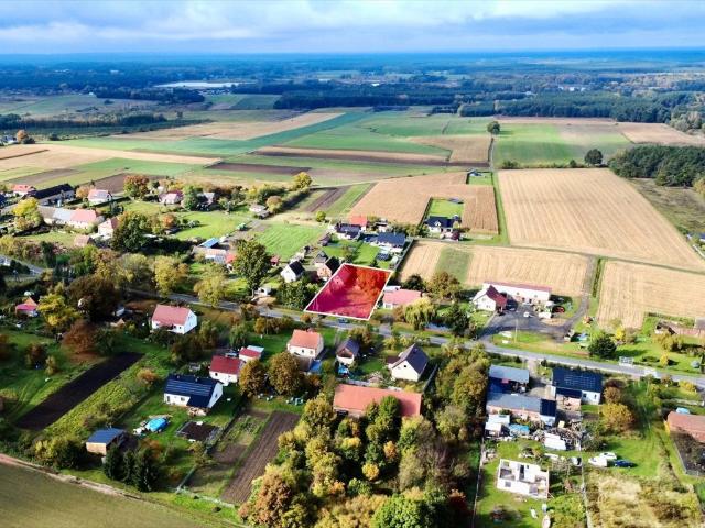 Dom z dużym ogrodem i potencjałem do wykończenia