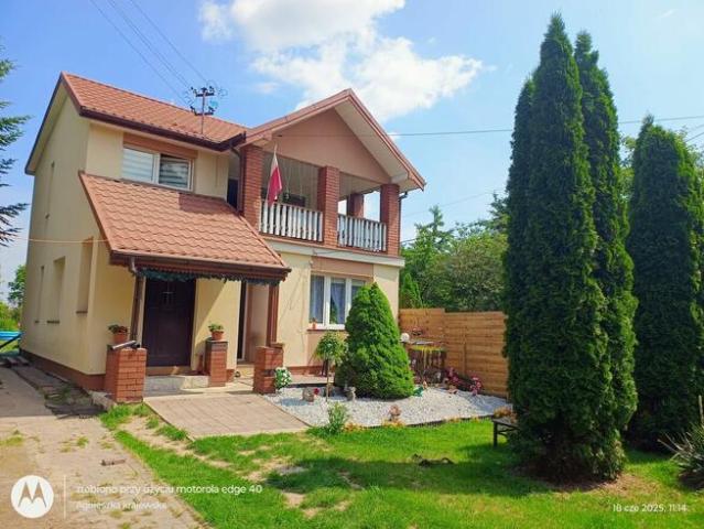 Dom z dużą działką 995m2, Brwinów