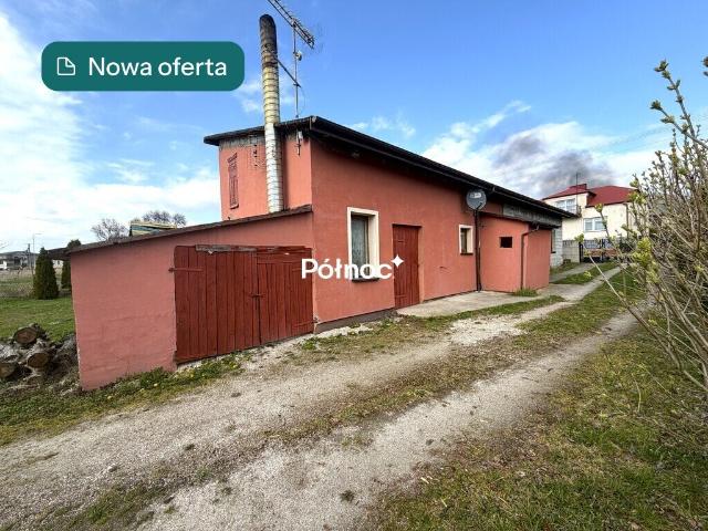 Dom z dużą działką i budynkiem gospodarczym w Kietlinie