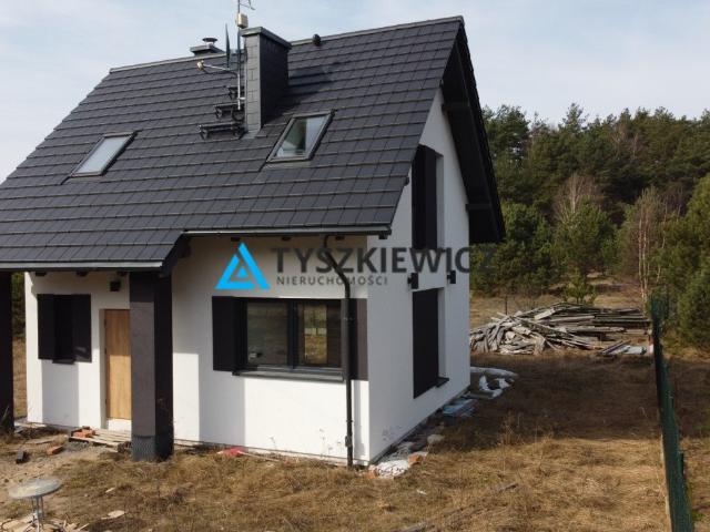 Dom z działką 1051 m², gotowy do wprowadzenia!