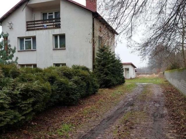 Dom z działką 1,4 ha w Wołominie – okazja inwestycyjna