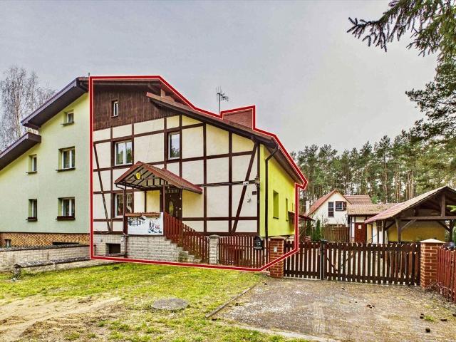 Dom z jezioro, 226 m², ogród, garaż, domki letniskowe