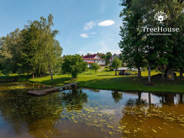Dom z linią brzegową nad jeziorem, Mrągowo, Mazury