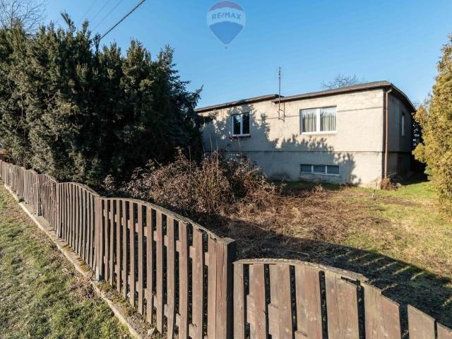 Dom z potencjałem w Rokietnicy – 117 m2, duża działka