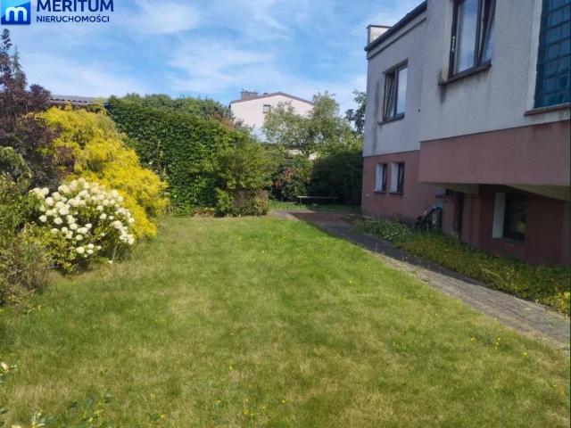 Dom z potencjałem do remontu, 180 m2, garaż i ogród