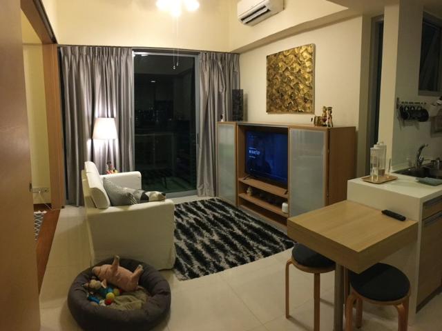 Domain 21 Condominium For Sale, $1,200,000, 1 Bed 1 Bath 560 sqft $2,143.00 psf