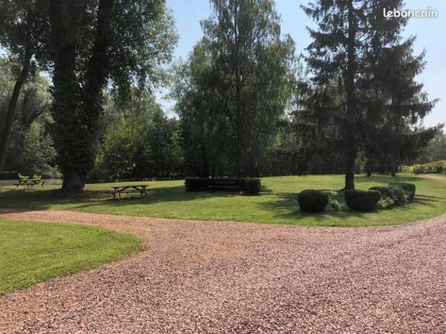 Domaine magnifique et Salons de réceptions sur plus de 3 hectares