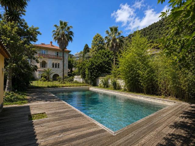 Domaine Belle Époque avec vue mer – Menton Garavan 648m² Menton