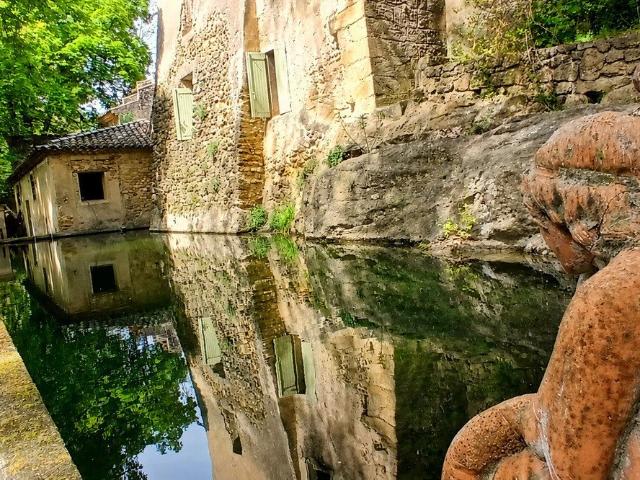 Domaine d exception aux portes du Luberon 850m² La Tour d'Aigues