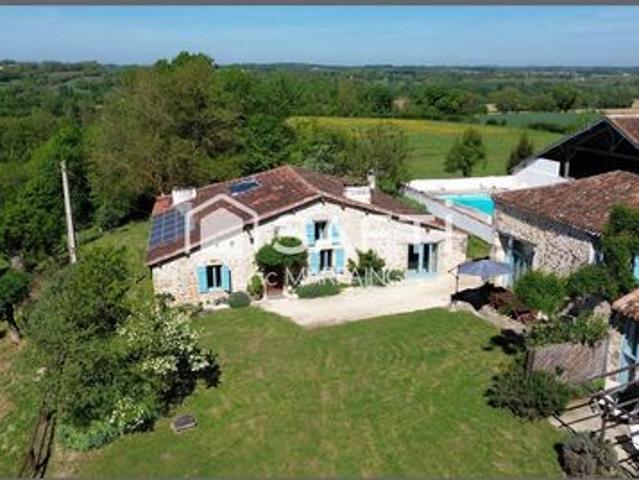 Domaine d’exception avec gîtes sur 4 ha