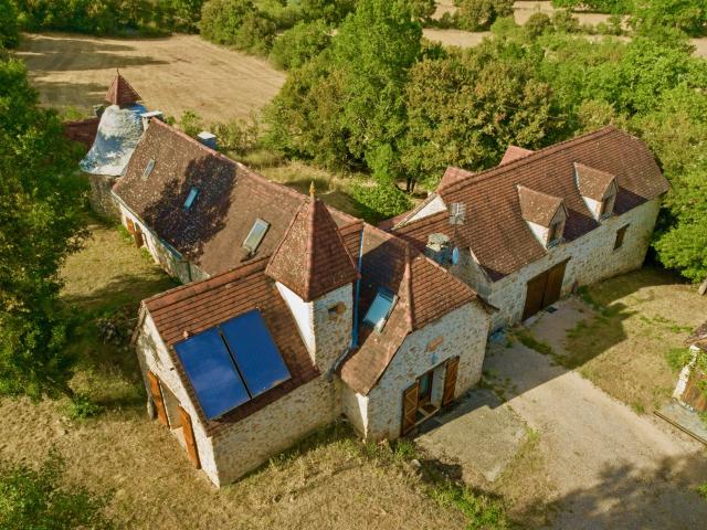 Domaine de caractère aux environs de Figeac Lot 250m² Figeac