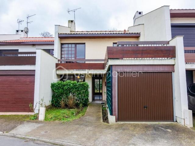 « Domaine de l'Aunette » ! Maison accolée de 88m², 3 chambres, g