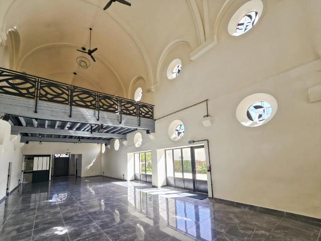 Domaine de réception de charme avec piscine Parcelle 1 912 m²