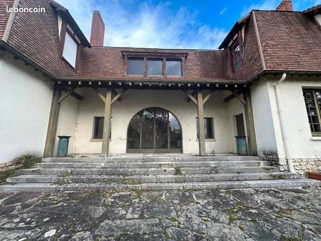 Domaine de 2 ha à vendre