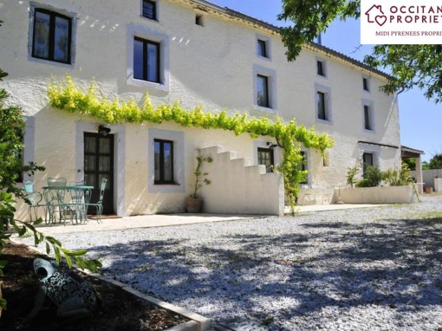 Domaine agricole dans l'aude, vue panoramique