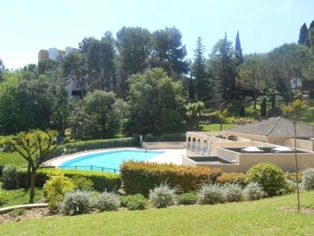 domaine des palmiers cannes 2 pièces
