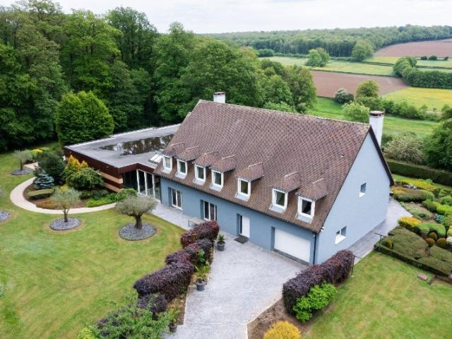 Domaine d'exception Bocage Avesnois 612m² Bérelles