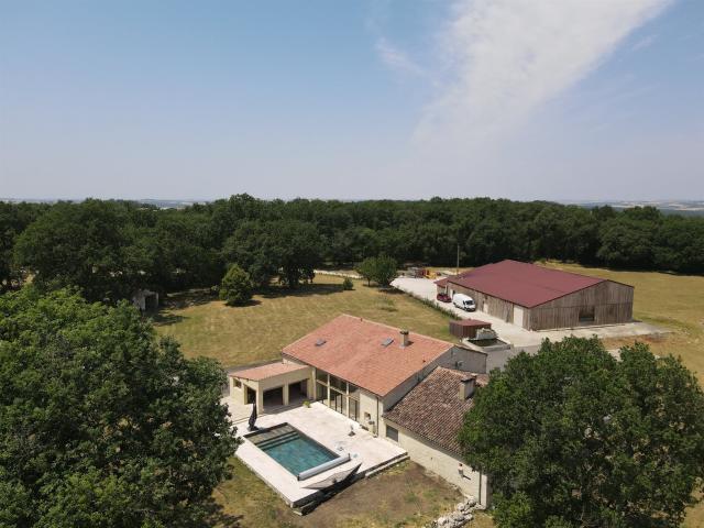 Domaine d'Exception de 2,5 Hectares Maison de Prestige, Gîte. 429m² La Romieu