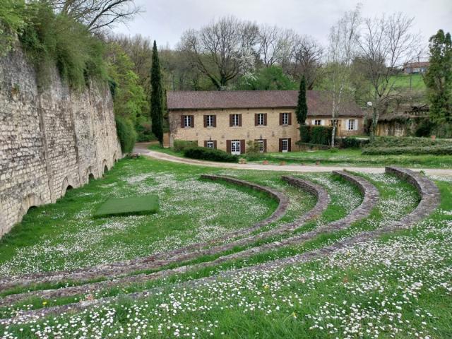 DOMAINE EVENEMENTIELS MARIAGES ANNIVERSAIRES COUSINADE