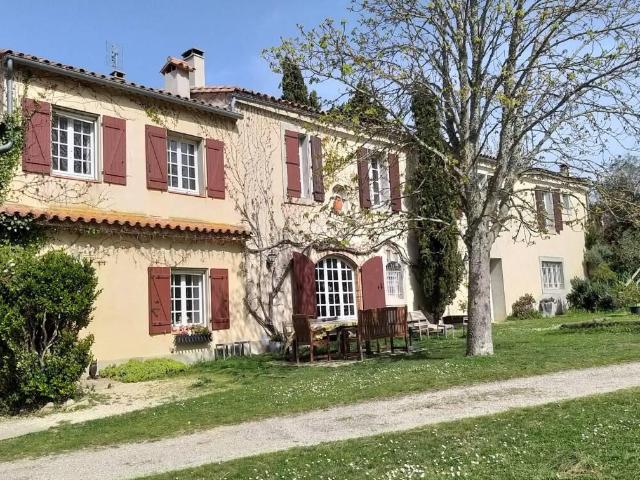 Secteur Carcassonne Domaine équestre, Mas avec gîte