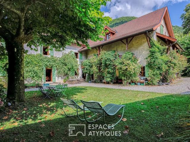 Domaine historique et son écrin de verdure