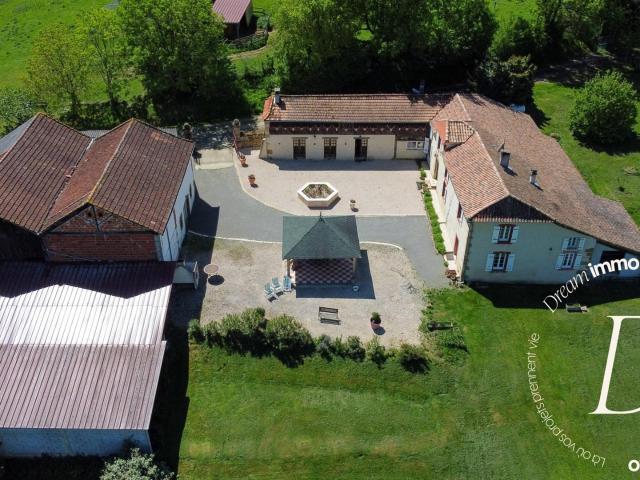 Domaine privé au coeur d'un paysage vallonné 110 hectare 280m² Marciac