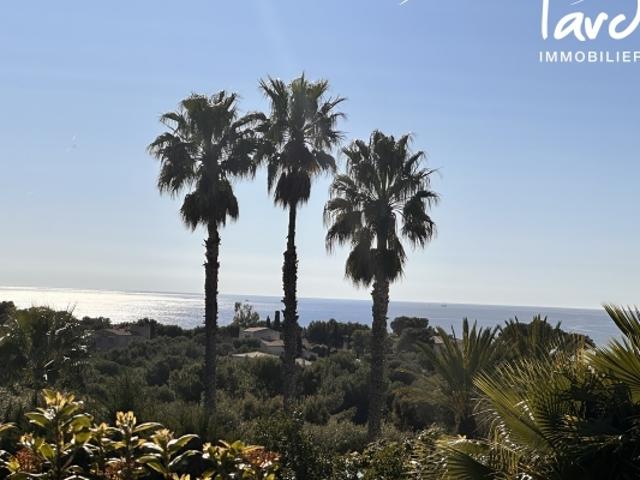 Domaine privé, vue mer 83270 SAINT CYR SUR MER