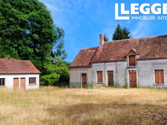 Domaine solognot à créer • 25 ha & dépendances + de 350m² Proche du zoo de Beauval & à 1 heure de Chambord
