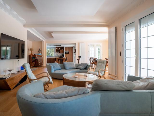 Domaine unique entre Sèvre et parc arboré 358m² Gétigné