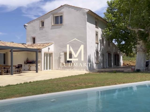 Domaine viticole avec bastide en pierre à Cotignac Aop Côtes. 360m² Cotignac