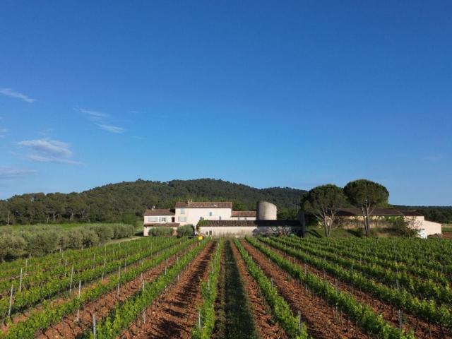 Domaine viticole d'exception de 25 ha en Provence Méditerranéenne
