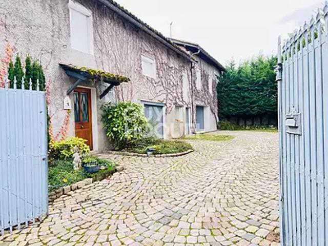 Domarin 38300 Achat / Vente maison 10 pièces t10 cave